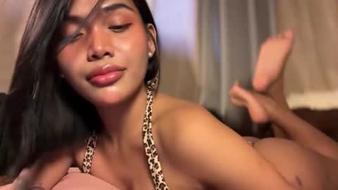 Snapshot of sunny_angelx chatting on 09/30/25, 06:18 ANGEL-DONT FORGET TO THUMBS UP AND FOLLOW online show from 09/30/25, 06:18