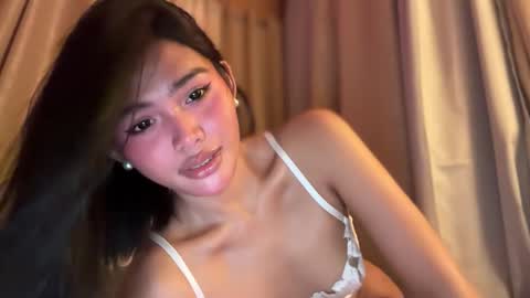 Snapshot of sunny_angelx chatting on 11/23/25, 09:31 ANGEL-DONT FORGET TO THUMBS UP AND FOLLOW online show from 11/23/25, 09:31