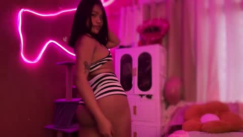 Snapshot of sunny_angelx chatting on 01/10/26, 07:43 ANGEL-DONT FORGET TO THUMBS UP AND FOLLOW online show from 01/10/26, 07:43