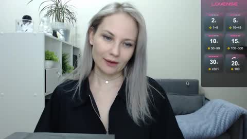 Naomi online show from 12/20/24, 08:45