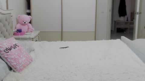 Vanessa online show from 04/17/26, 05:10