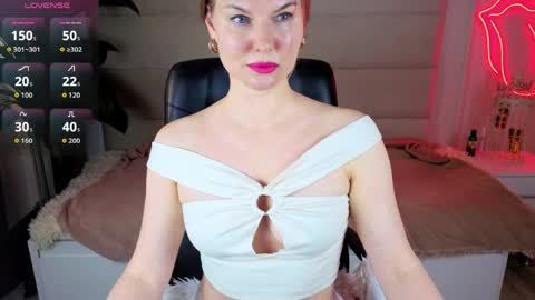 sunny_nicoleee online show from 04/05/26, 01:36