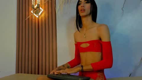 Sunny online show from 04/28/26, 01:16