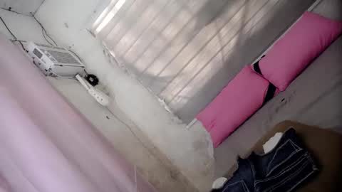 sunny_sexie online show from 05/21/26, 05:58