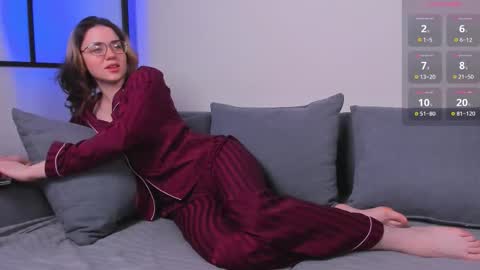 Sunny online show from 12/02/25, 07:14