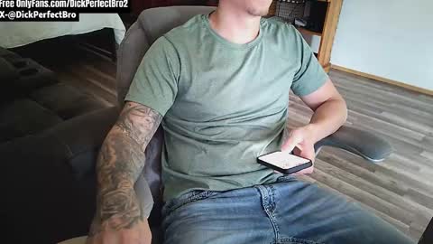 sunny valentine online show from 05/29/26, 03:21
