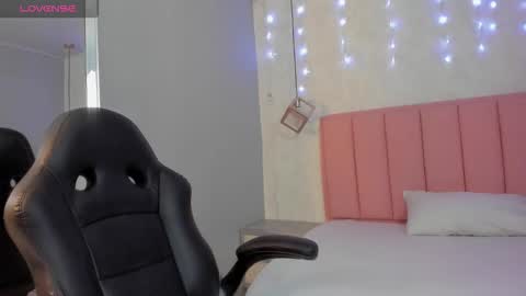  S U N N Y online show from 12/16/25, 07:30