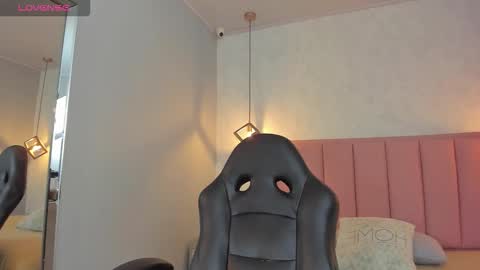  S U N N Y online show from 03/27/26, 01:00