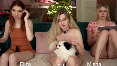 Snapshot of sunnyfia chatting on 12/16/24, 06:53 Fia  -  TG -  Mia -  Alice -  online show from 12/16/24, 06:53