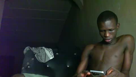 Sunnyblack2 online show from 10/23/25, 10:03