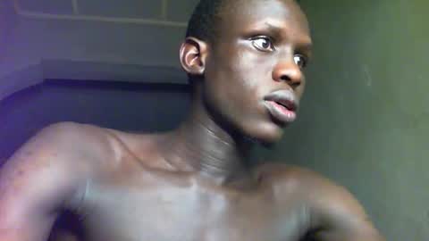 Sunnyblack2 online show from 10/26/25, 10:04