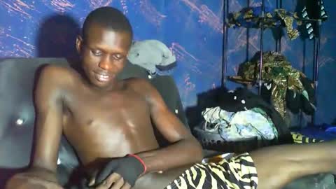 Sunnyblack2 online show from 02/09/26, 10:08