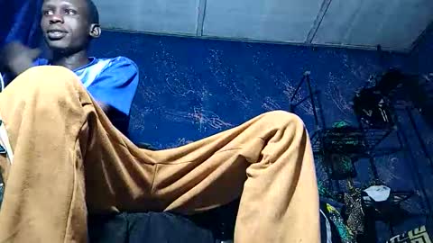 Sunnyblack2 online show from 02/22/26, 07:29