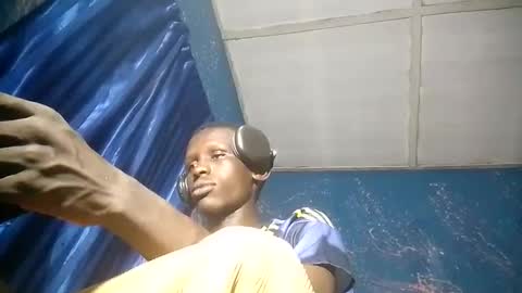 Sunnyblack2 online show from 04/02/26, 08:45