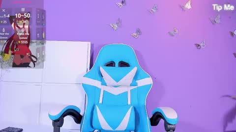 Snapshot of sunnypage chatting on 02/23/25, 10:20      online show from 02/23/25, 10:20