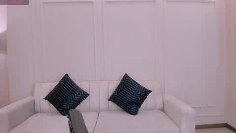 Sunny Rivers online show from 12/03/25, 03:43