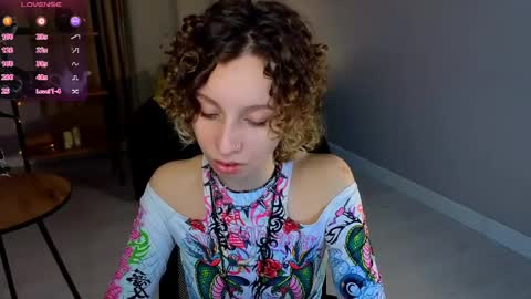 Mia online show from 04/09/26, 06:02