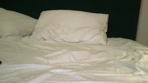 Eva See Bio  Dont forget to put your thumbs up. online show from 01/19/25, 10:06