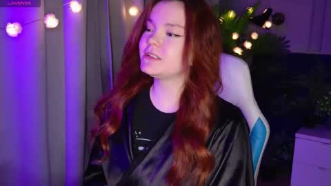 Snapshot of sunrise_enny chatting on 09/19/25, 07:14 sunrise_enny online show from 09/19/25, 07:14