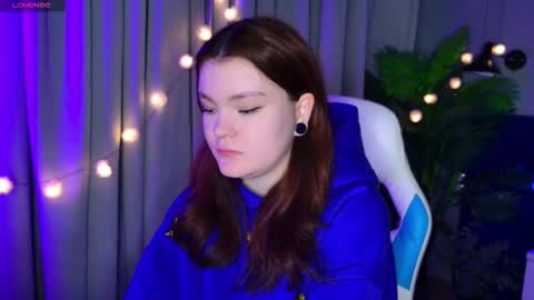 Snapshot of sunrise_enny chatting on 12/14/25, 06:45 sunrise_enny online show from 12/14/25, 06:45