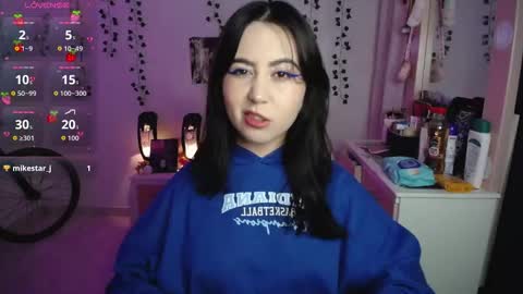 Snapshot of sunset_pienk chatting on 12/03/25, 06:10 Sunset online show from 12/03/25, 06:10