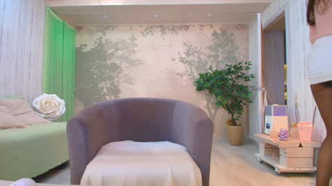 Eva  online show from 12/21/25, 04:14