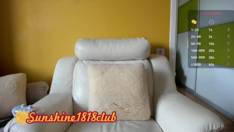 Snapshot of sunshine1818club chatting on 10/06/25, 07:17 Angela Sunshine1818club online show from 10/06/25, 07:17