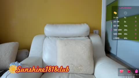 Snapshot of sunshine1818club chatting on 10/31/25, 07:53 Angela Sunshine1818club online show from 10/31/25, 07:53