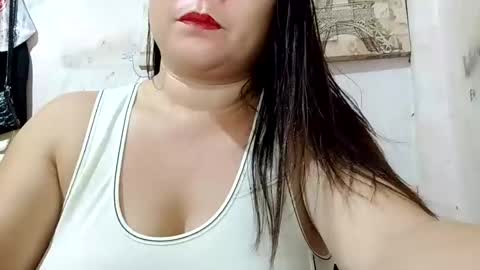 sunshine_38 online show from 02/25/25, 12:25