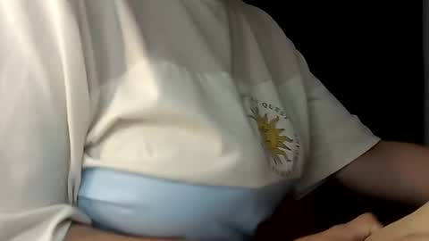 Annie online show from 02/08/25, 11:34