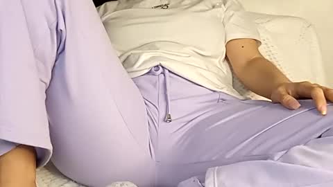 Annie online show from 03/12/25, 12:53