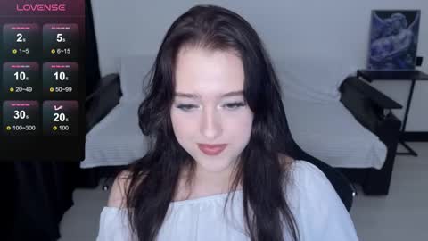 Snapshot of sunshine_j chatting on 10/23/25, 05:23 sunshine_j online show from 10/23/25, 05:23