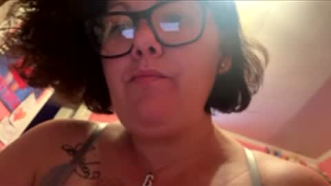 sunshinesmalls813 online show from 05/04/26, 05:36