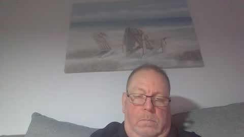 Snapshot of sunspotbaby chatting on 11/05/25, 01:49 Sunspotbaby online show from 11/05/25, 01:49