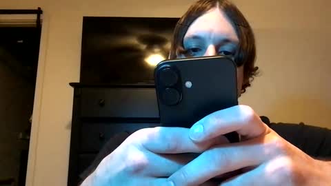 Snapshot of suntresh chatting on 10/10/25, 05:50 suntresh online show from 10/10/25, 05:50