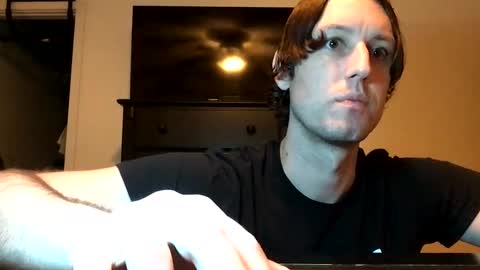 Snapshot of suntresh chatting on 10/12/25, 08:24 suntresh online show from 10/12/25, 08:24
