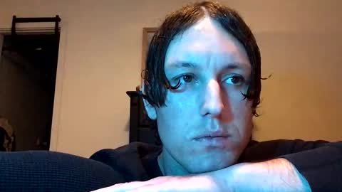 Snapshot of suntresh chatting on 10/18/25, 06:48 suntresh online show from 10/18/25, 06:48