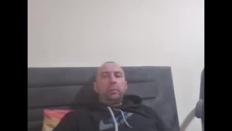 super42835015 online show from 02/04/26, 07:09