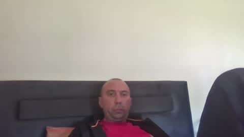 super42835015 online show from 05/04/26, 12:45