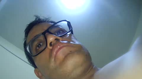 Snapshot of superboy977 chatting on 07/20/26, 03:43 superboy977 online show from 07/20/26, 03:43
