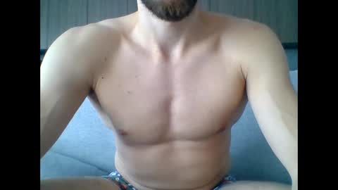 Snapshot of supercalifragilistic69 chatting on 10/05/25, 10:13 supercalifragilistic69 online show from 10/05/25, 10:13