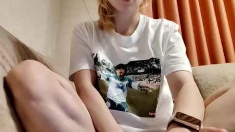 Snapshot of supereasyx chatting on 02/27/25, 05:58 Annie online show from 02/27/25, 05:58