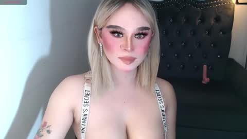 CARMINA online show from 12/03/25, 01:46