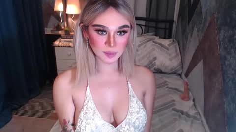 CARMINA online show from 02/21/26, 01:39