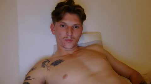 Snapshot of superhardxxxx chatting on 10/09/25, 09:46 Ctrl My Body online show from 10/09/25, 09:46