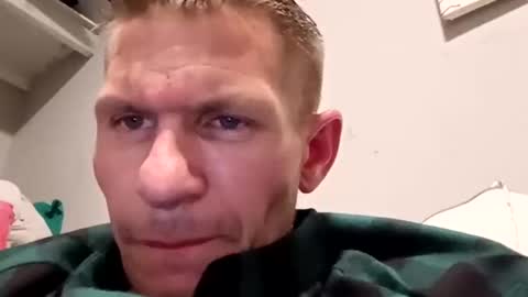 Snapshot of superhornedupgangsta831 chatting on 01/02/25, 11:09 SuperhorndupGangsta online show from 01/02/25, 11:09