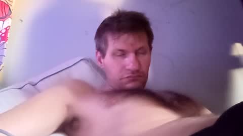 Snapshot of superhornedupgangsta831 chatting on 02/26/25, 01:32 SuperhorndupGangsta online show from 02/26/25, 01:32