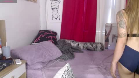 Im val online show from 11/11/25, 01:49