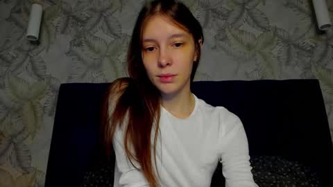 Snapshot of superior_cat chatting on 10/07/25, 03:36 Una online show from 10/07/25, 03:36