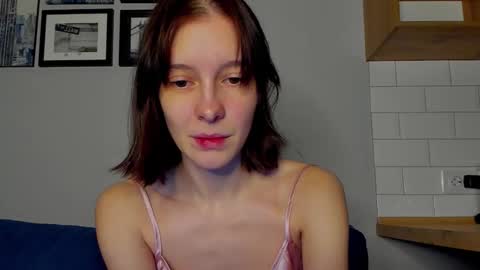 Una online show from 10/27/25, 08:46